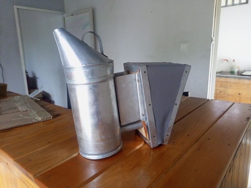 Fumigador 1,3 Litros chapa galvanizada